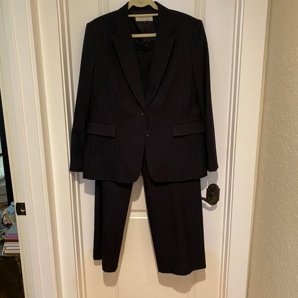 pant suit size 18